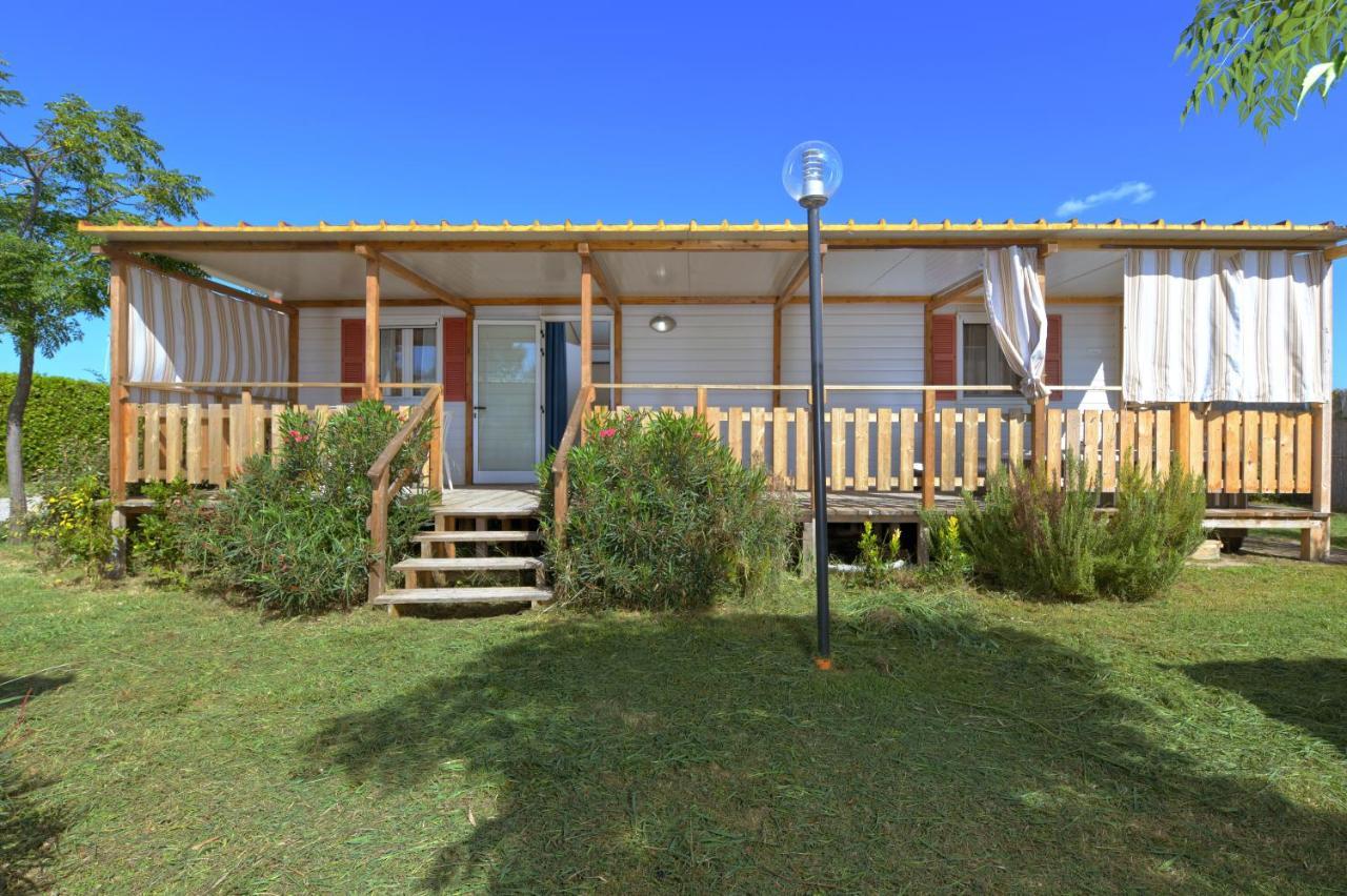 Camping Village Tuscia Tirrenica تاركوينيا المظهر الخارجي الصورة