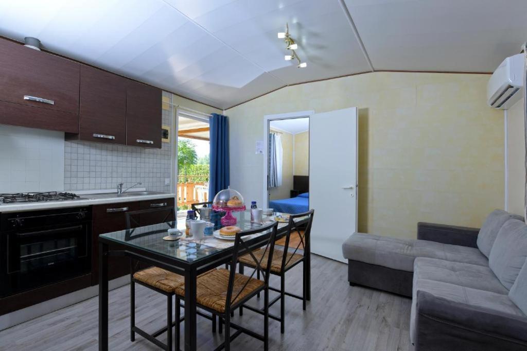Camping Village Tuscia Tirrenica تاركوينيا المظهر الخارجي الصورة