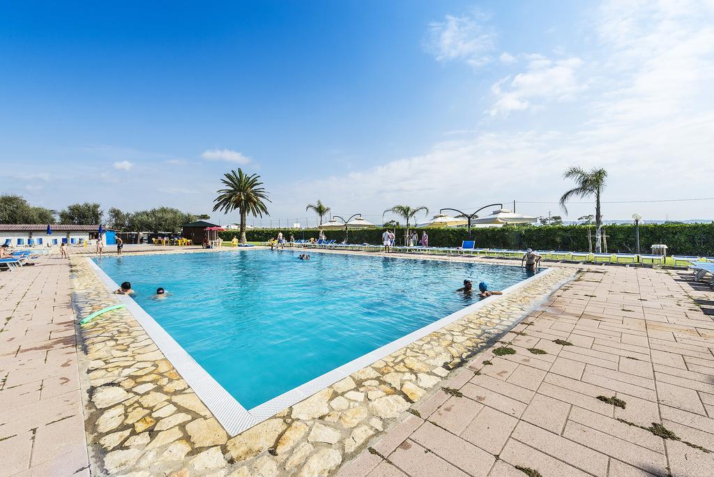 Camping Village Tuscia Tirrenica تاركوينيا المظهر الخارجي الصورة