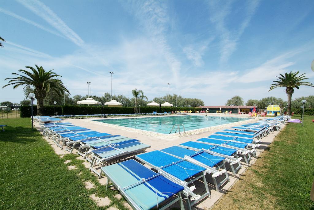 Camping Village Tuscia Tirrenica تاركوينيا المظهر الخارجي الصورة